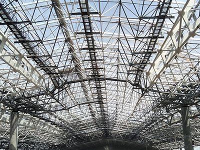 山西某公司钢结构网架焊接连接构造规定
